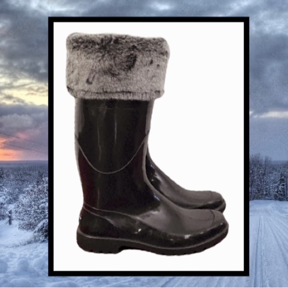 VINTAGE TOMMY HILFIGER RUBBER BOOTS