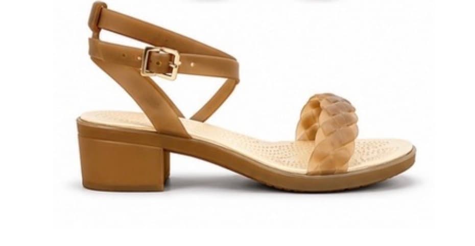 Crocs Women’s Size 8 Comfort Sandals | Lightweight Casual Summer Shoes photo 3