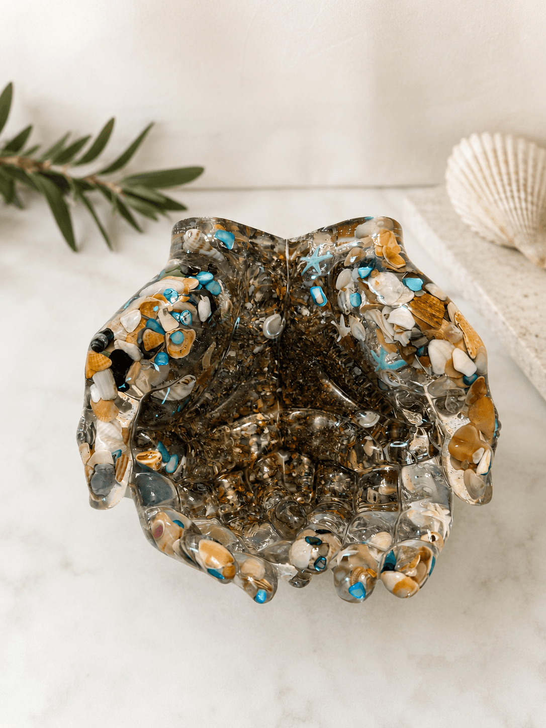 đ Treasures of the Tide â One-of-a-Kind Resin Art Bowl photo 2